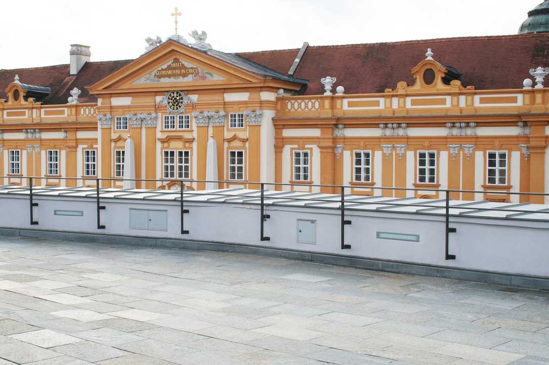 Benediktinerkloster Stift Melk: Flächendrainage Aquadrain T-Plus von Gutjahr im Einsatz.