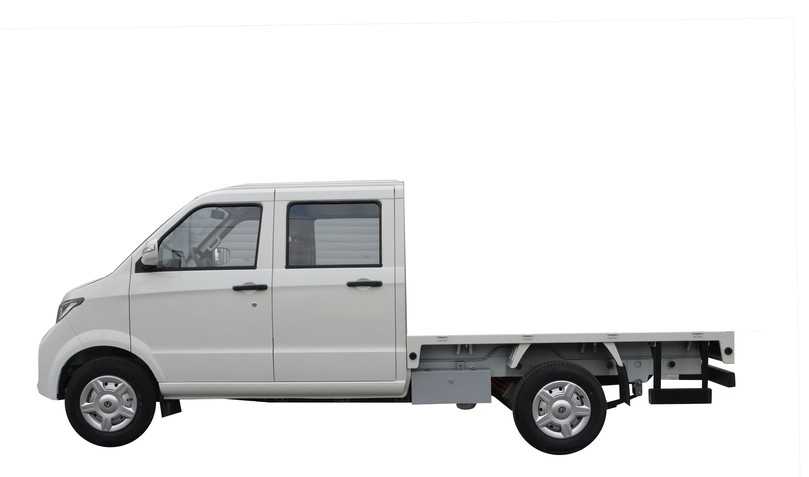 Das E-Modell Ari 901 gibt es ebenfalls ohne Aufbau – sowohl die Doppel- als auch die Einzelkabinen-Version. | Foto: Ari Motors Das E-Modell Ari 901 gibt es ebenfalls ohne Aufbau – sowohl die Doppel- als auch die Einzelkabinen-Version. | Foto: Ari Motors