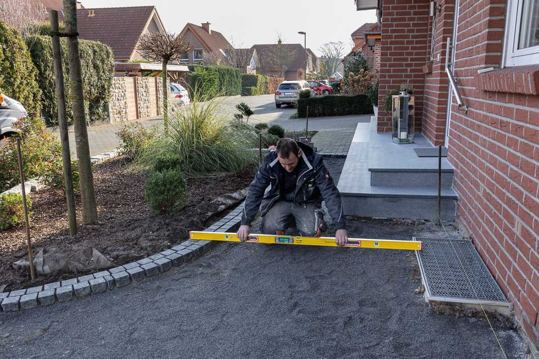 Stabila elektronische Wasserwaage für Heimwerker und Profis