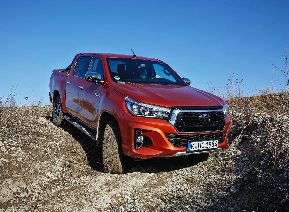 Der Toyota Hilux zählt als Klassiker unter den Pick-Ups und wird seit über 50 Jahren gebaut. Die letzte Modellpflege fand 2020 statt. | Foto: Toyota