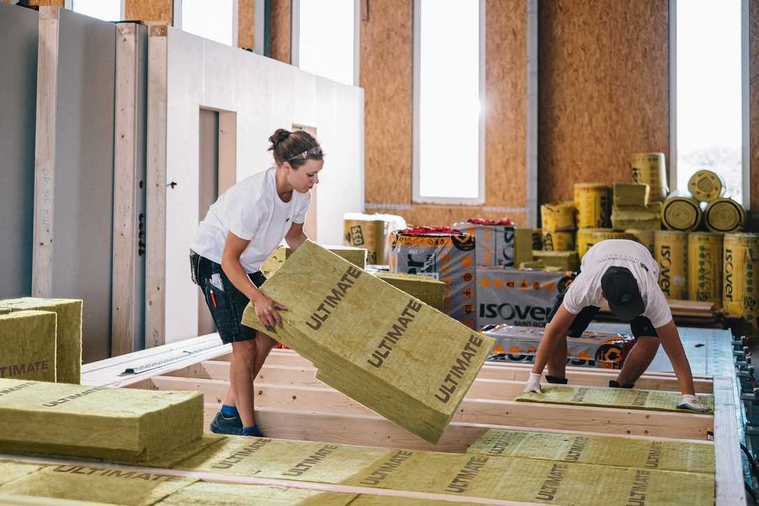 Schlanke Außenwand für den Holzrahmenbau auf der Dach+Holz vorgestellt