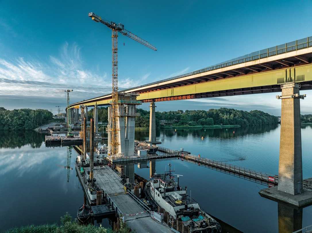 Bauprojekt Rader Hochbrücke: Neubau mit spektakulären Kranmontagen