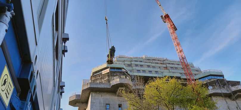 Der frühere Flakbunker wird um fünf pyramidenartige Geschosse auf 58 Meter nach oben erweitert. | Foto: Baumschule Lorenz von Ehren