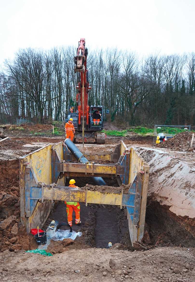 Bei der Erschließung des Neubaugebietes an der Eppenhauserstraße in Hagen setzten die Auftraggeber auf ein modernes Verlegeverfahren ohne Sandbettung, um die Baustelle nachhaltiger zu realisieren. | Foto: Simona AG