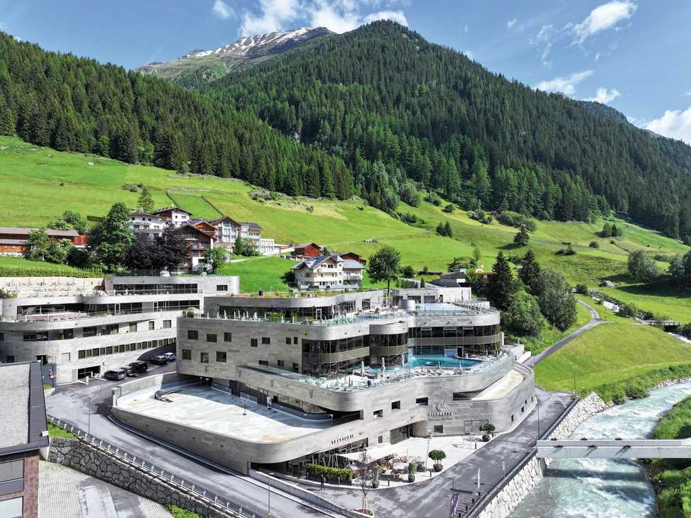 Richard Brink liefert Drainage- und Entwässerungssysteme für Thermen-Neubau in Ischgl