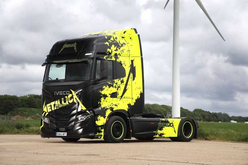 Sattelzug für echte Metallica-Fans: Auf 72 Stück ist die Sonderauflage limitiert, die Iveco nach dem Sommer auf den Markt bringt. | Foto: Iveco