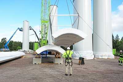 Schweden bauen erste Windkraftanlage aus Holz
