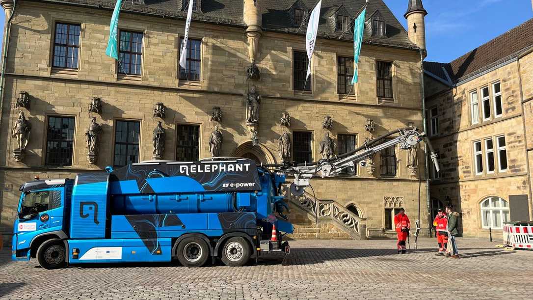 Elektrischer Kanalreiniger im Praxistest: elephant e-power überzeugt im Einsatz Elektrischer Kanalreiniger im Praxistest: elephant e-power überzeugt im Einsatz
