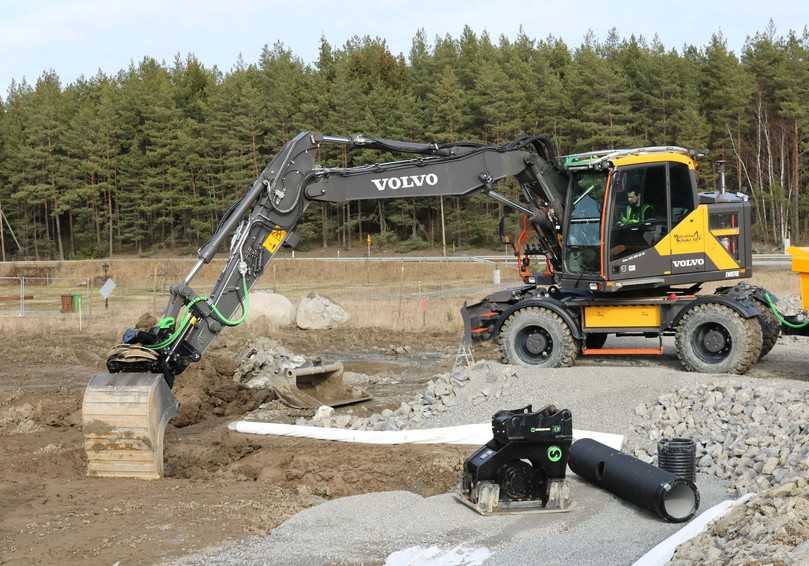 Bewährte Verbindung: Seit mehr als zehn Jahren stattet Volvo CE seine Bagger mit Schnellwechslern von Steelwrist aus. Jetzt werden auch die vollhydraulischen SQ-Modelle ab Werk verbaut. | Foto: Steelwrist