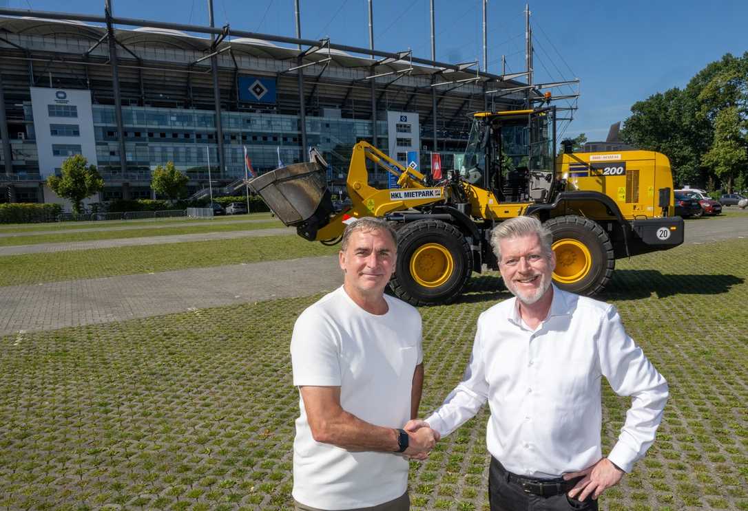 HSV hat HKL Baumaschinen als Partner im Hamburger Volksparkstadion