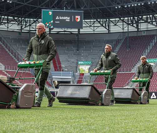 Greenkeeper des FC Augsburg tragen jetzt Schöffel
