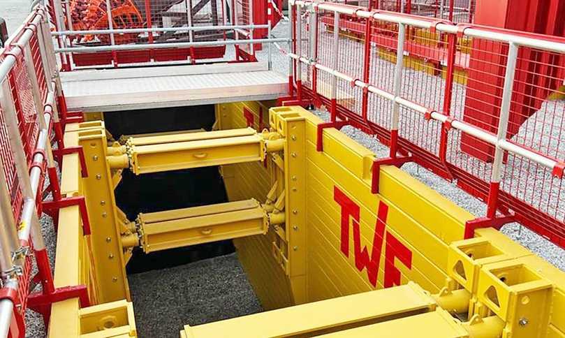 Die XL-Verbaubox von TWF mit Absturzsicherung - Auf der Nordbau gibt es TWF-Produkte zu Sonderkonditionen. | Foto: TWF Tiefbautechnik