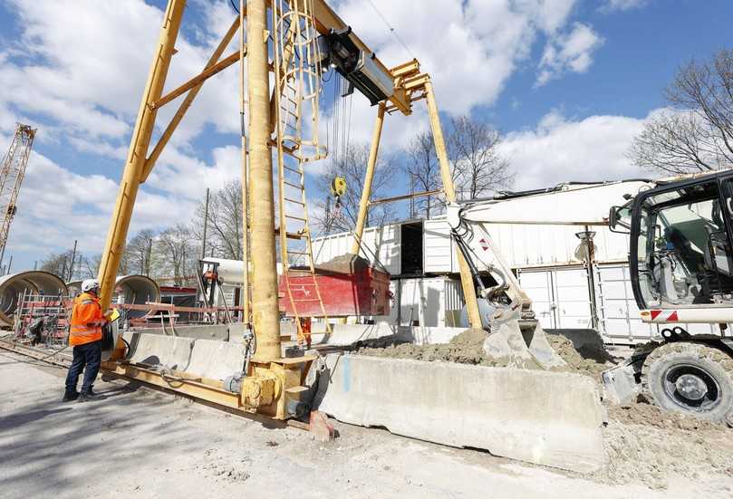 Regelmäßig besucht Prüfingenieur Dieter Walter die von den Gütezeicheninhabern gemeldeten Baustellen. | Foto: Güteschutz Kanalbau