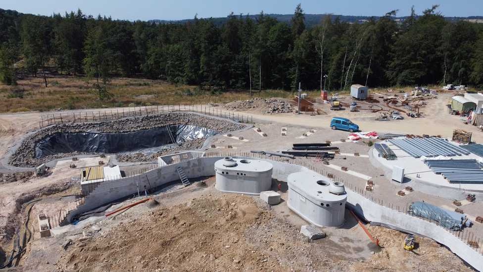 Neuer Wasserspielplatz im Taunuswunderland: Weniger Chemie dank Jumbo-Zisternen