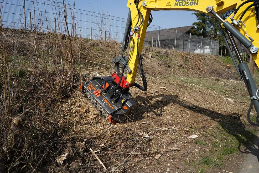 Landschaftspflege: Neue Gestrüpp- und Forstmulcher für den Baggeranbau