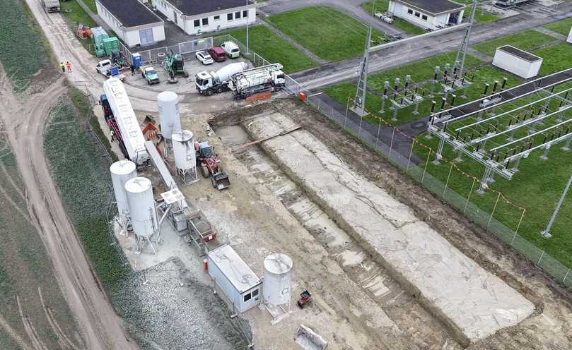 Substitution Tiefgründung mit Flachgründung aus Flüssigbodenbodenplatte | Foto: Flüssigboden Engineering GmbH Substitution Tiefgründung mit Flachgründung aus Flüssigbodenbodenplatte | Foto: Flüssigboden Engineering GmbH