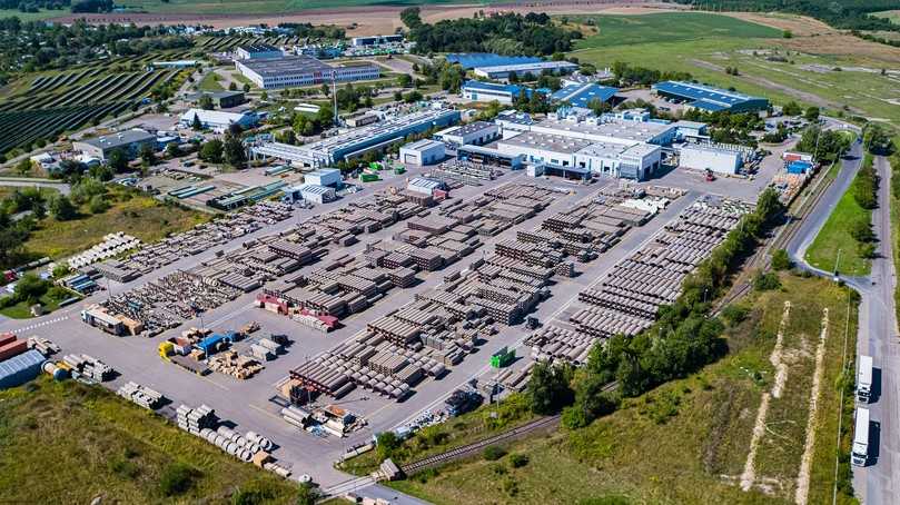 Amiblu hat zwei Produktionsstandorte in Deutschland – einer davon befindet sich in Trollenhagen. | Foto: Amiblu Germany GmbH Amiblu hat zwei Produktionsstandorte in Deutschland – einer davon befindet sich in Trollenhagen. | Foto: Amiblu Germany GmbH