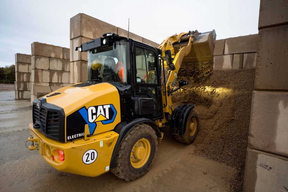 Caterpillar Elektro-Radlader Cat 906 neu bei Zeppelin Baumaschinen