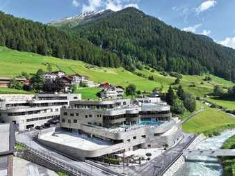 Thermenneubau: Wasser als verbindendes Element