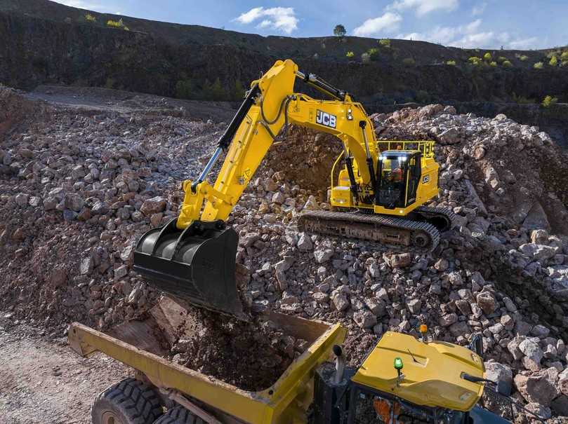 Robust genug für den Steinbruch: JCB hat seinen größten Kettenbagger 370X an den entscheidenden Stellen so verstärkt, dass er auch harte Einsätze meistert. | Foto: JCB