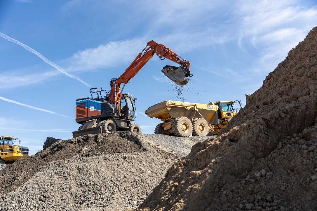 KTEG & Deutz entwickeln ZE150W Elektro-Mobilbagger KTEG & Deutz entwickeln ZE150W Elektro-Mobilbagger