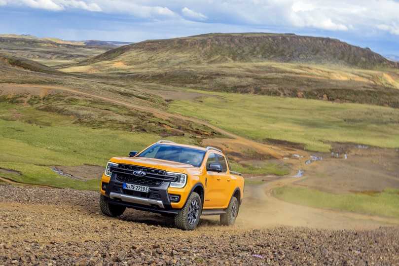 Mit 207 kW (281 PS) und maximal 697 Nm Drehmoment ist die Hybrid-Version der stärkste Ford Ranger im Feld. | Foto: Ford Pro Mit 207 kW (281 PS) und maximal 697 Nm Drehmoment ist die Hybrid-Version der stärkste Ford Ranger im Feld. | Foto: Ford Pro