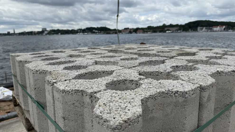 Holcim baut Riff aus CO2-armen Beton in Kiel Friedrichsort Holcim baut Riff aus CO2-armen Beton in Kiel Friedrichsort