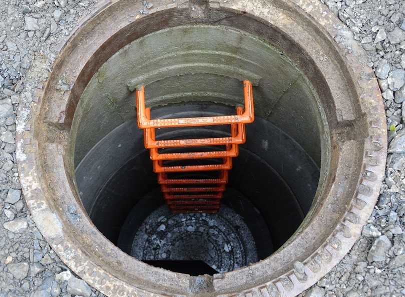 Alle Schachtunterteile wurden im Werk nach den Planungen passgenau gefertigt. | Foto: Gebr. Fasel Betonwerk GmbH