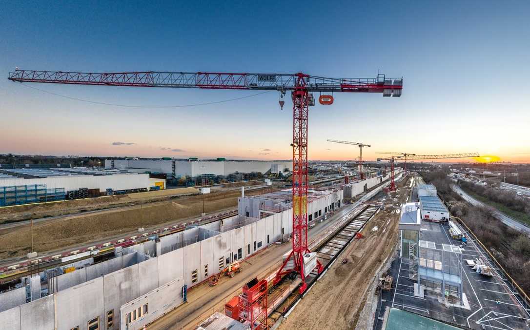 bauma 2022: Wolffkran stoppt das Pendeln am Kranhaken mit neuem Assistenzsystem