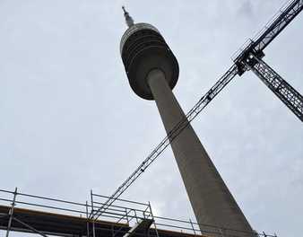 Rekordzeit im Olympiaturm