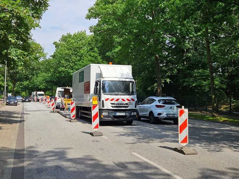 Einsatz auf stark befahrener Straße | Foto: DF-ING