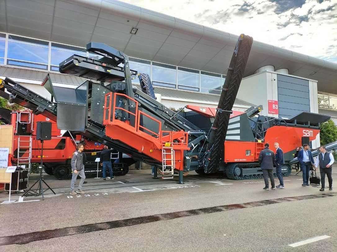 SBM stellte auf der Bauma universelle Prallbrecher aus