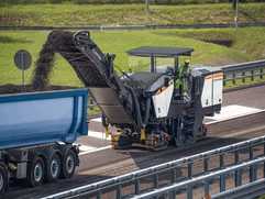 Wirtgens neue Großfräse W 210 XF