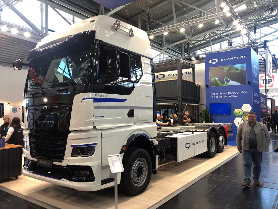 E-Lkw: Quantron präsentiert Elektro-Lkw und neue digitale Service-Plattform