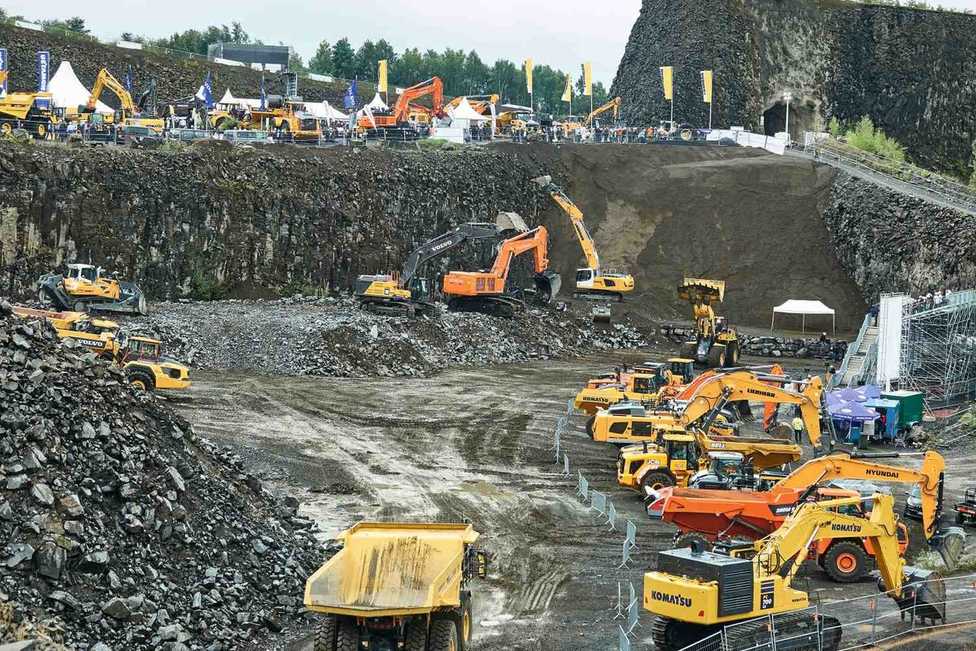 Steinexpo Demonstrationsmesse im Steinbruch in Nieder-Ofleiden