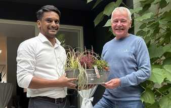 Abin Thomas unterstützt als Willkommenslotse