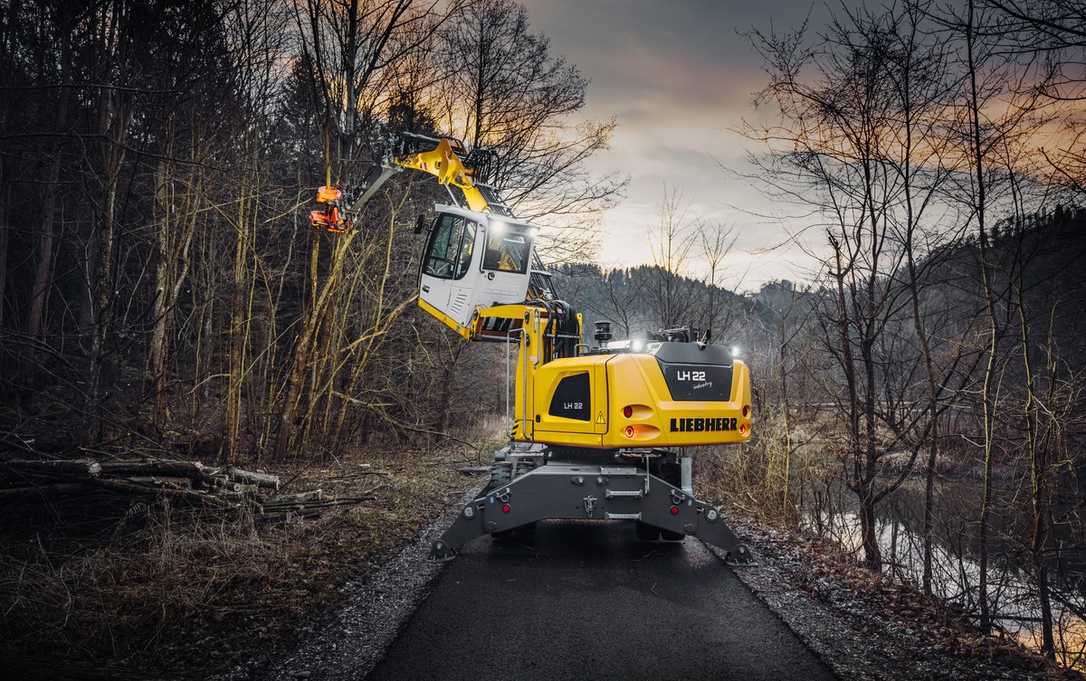 Liebherr zeigt vier Maschinen auf der Forstmesse Luzern