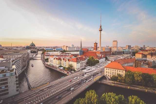 Der Vergabebericht zeigt Fortschritte und Herausforderungen seit der Einführung des Berliner Ausschreibungs- und Vergabegesetzes.