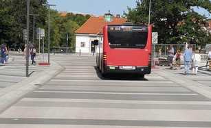 Gestreifte Fahrbahn in der Kieler City