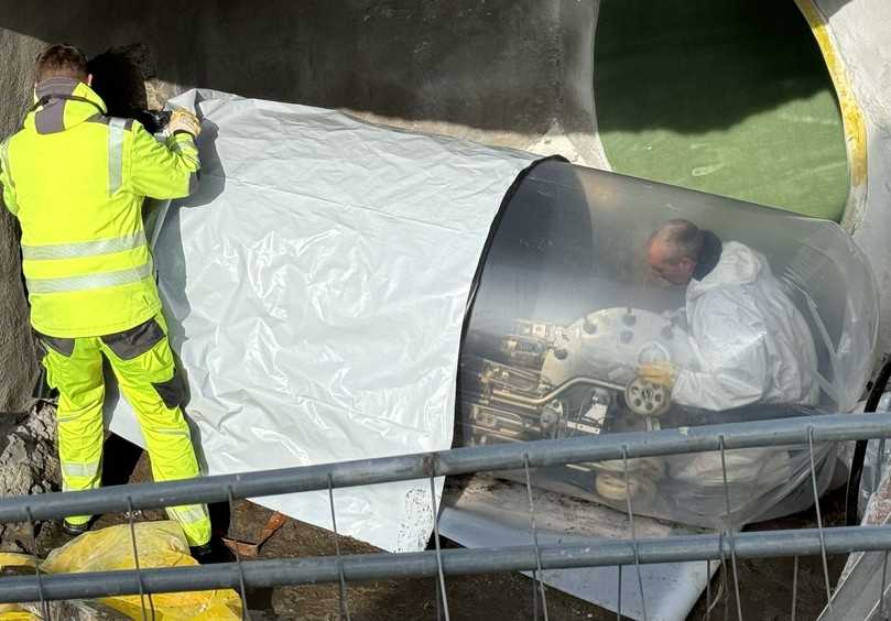 Über eine Luftschleuse erfolgt der Einbau der Jumbokerne. | Foto: Swietelsky-Faber