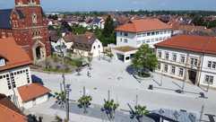 Wartungsarmer Belag rund ums Rathaus