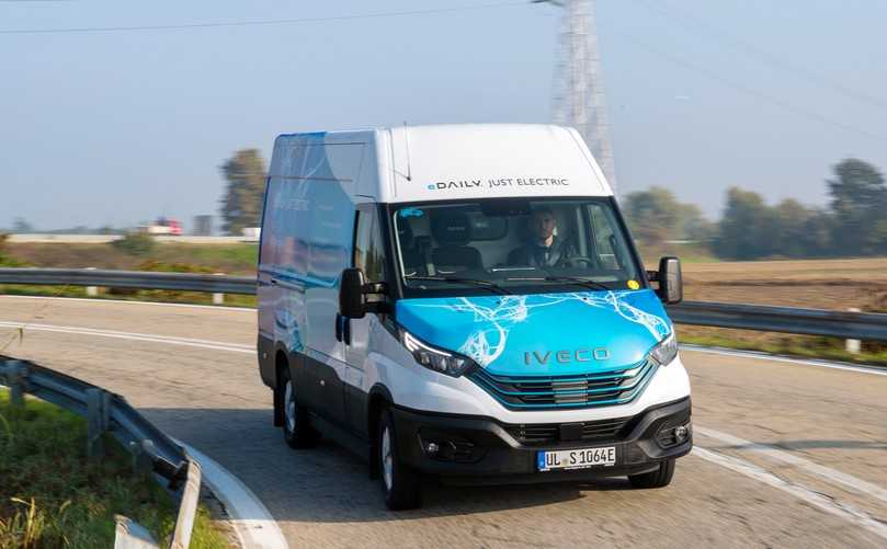 Volles Programm: Der eDaily fährt als Kastenwagen in allen Formaten sowie als Fahrgestell mit unterschiedlichsten Aufbauten vor. | Foto: Iveco, Randolf Unruh