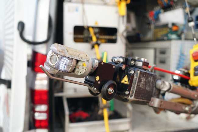Mit dem Kamera-Adapter für den MicroGator nutzt KSM alle Vorteile der Dreh- und Schwenkkopfkamera Orion, ohne dazu ein Inspektionsfahrzeug vor Ort zu binden. | Foto: IBAK