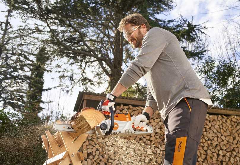 Negativ hat sich der Wegfall des Cocooning-Effekt ausgewirkt, der den Trend beschreibt, sich in die eigenen vier Wände zurückzuziehen und beispielsweise der Gartenarbeit oder dem Heimwerken nachzugehen. | Foto: Stihl