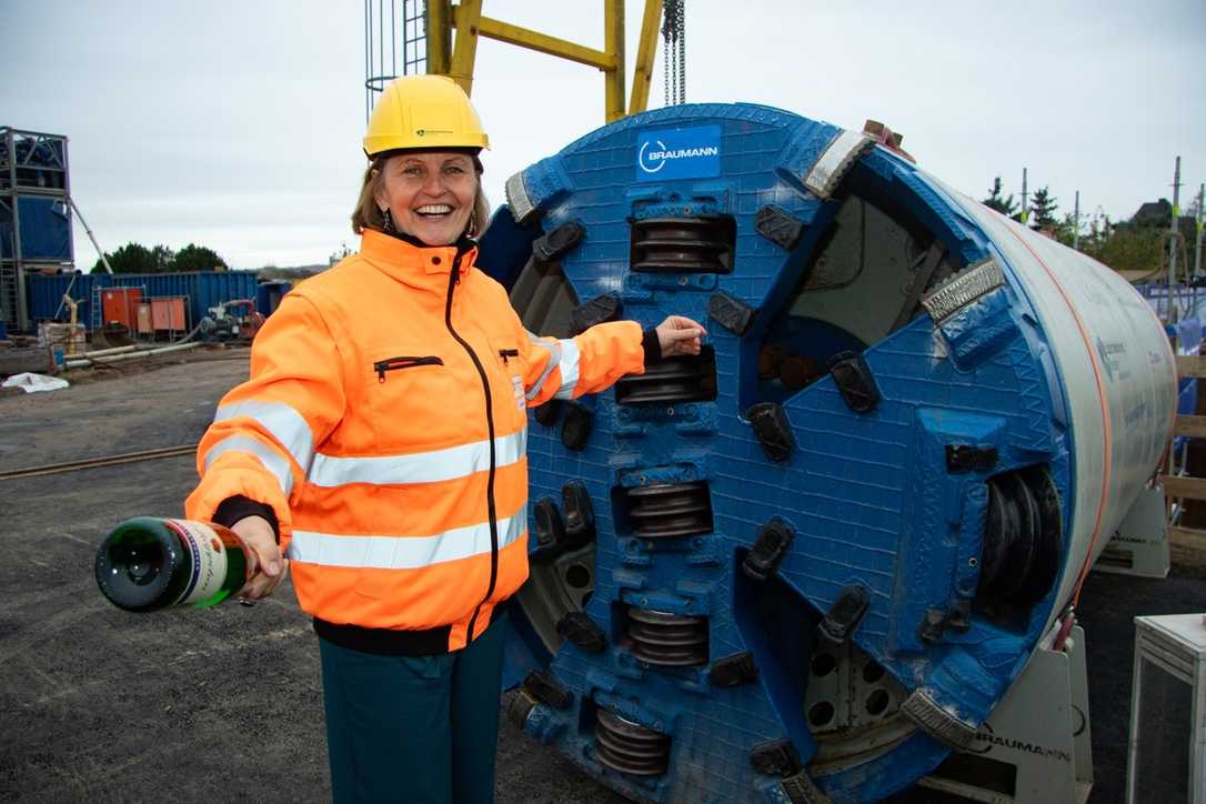 Tunnelbohrmaschine für Dresdner Industriesammler Nord wird "Gunda" getauft