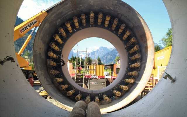 Ausbau der Wasserkraft in der Schweiz: Rohrvortriebe im Grenzbereich