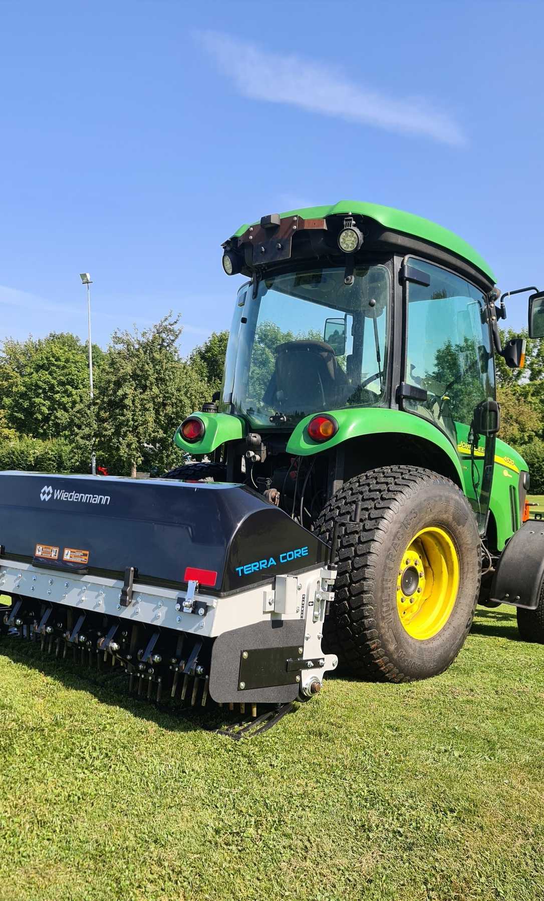 Wiedenmann zeigt auf Demopark neuen Aerifizierer Wiedenmann zeigt auf Demopark neuen Aerifizierer