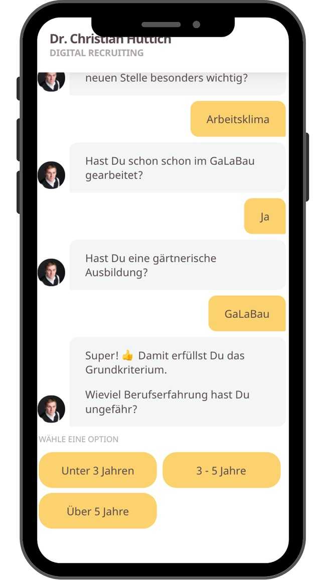 Bei der Dr. Christian Hüttich Consulting wird ein kurzer Chat als digitaler Bewerbungsassistent genutzt. | Foto: Dr. Christian Hüttich Consulting