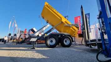 Zandt cargo optimiert Tandem-Dumper-Anhänger TD 240