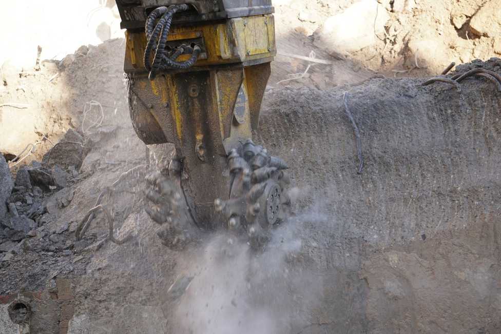 Epiroc Anbaufräse VC 3000 für Grabenbau, Tunnelbau und Steinbruch neu auf dem Markt
